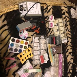 Nail kit